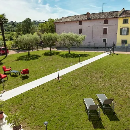 Giuliana Apartamento